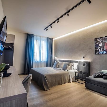 Corso 84 Luxury Suites Pescara Zewnętrze zdjęcie