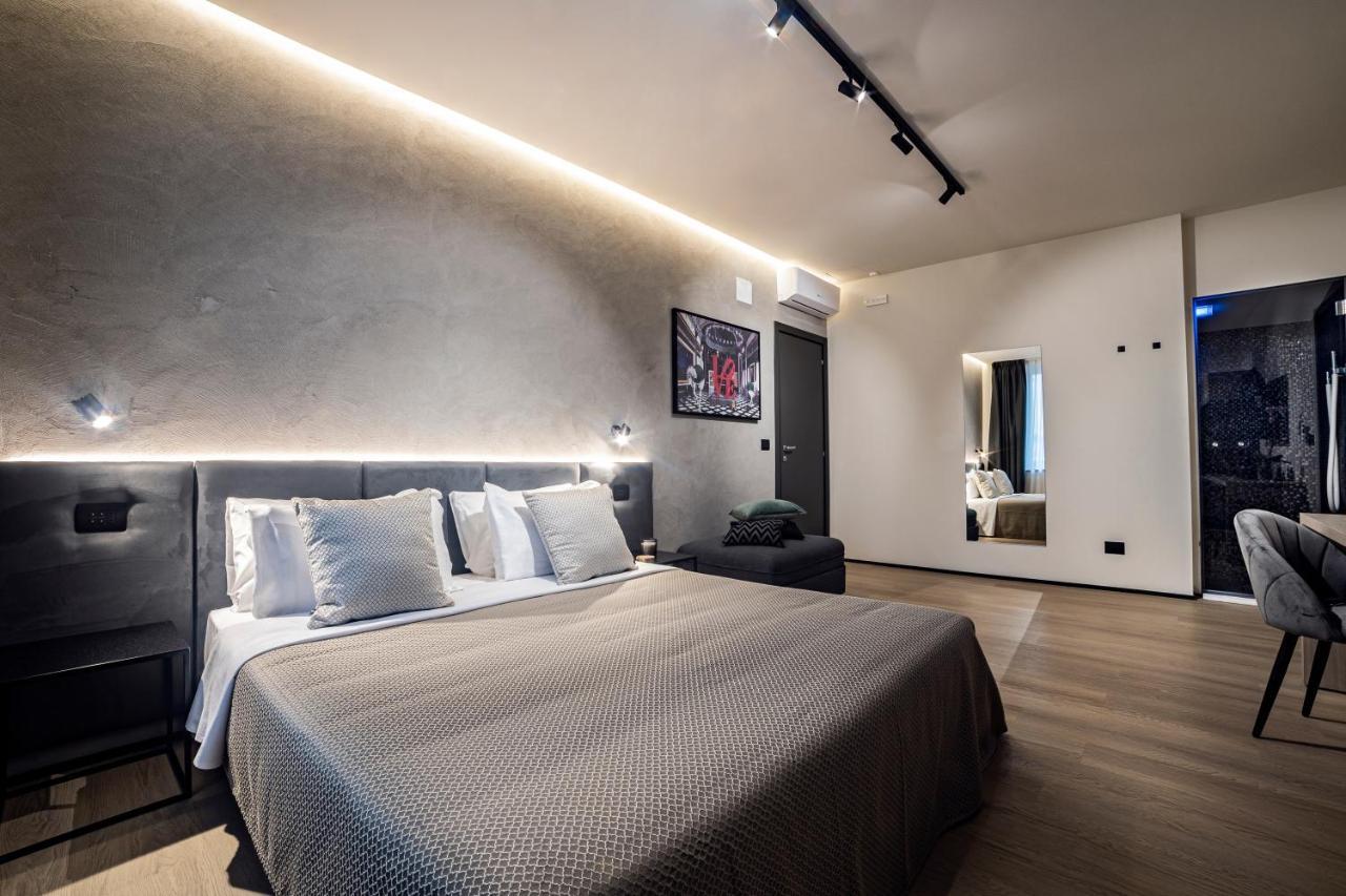 Corso 84 Luxury Suites Pescara Zewnętrze zdjęcie